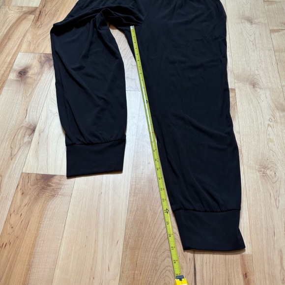 Athleta Black High-Waisted Salutation Joggers in Powervita - Picture 13 of 15